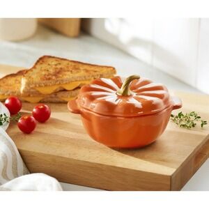 The Pioneer Woman‎ Pumpkin Mini Cocotte with Lid Orange Stoneware 0.5 Qt